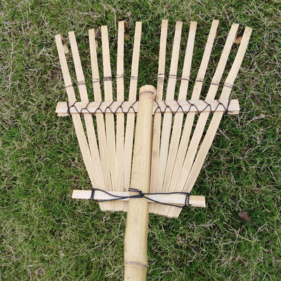 Grada amistosa hecha a mano de 9 del diente el 120cm del rastrillo de bambú de Eco rastrillos de jardín